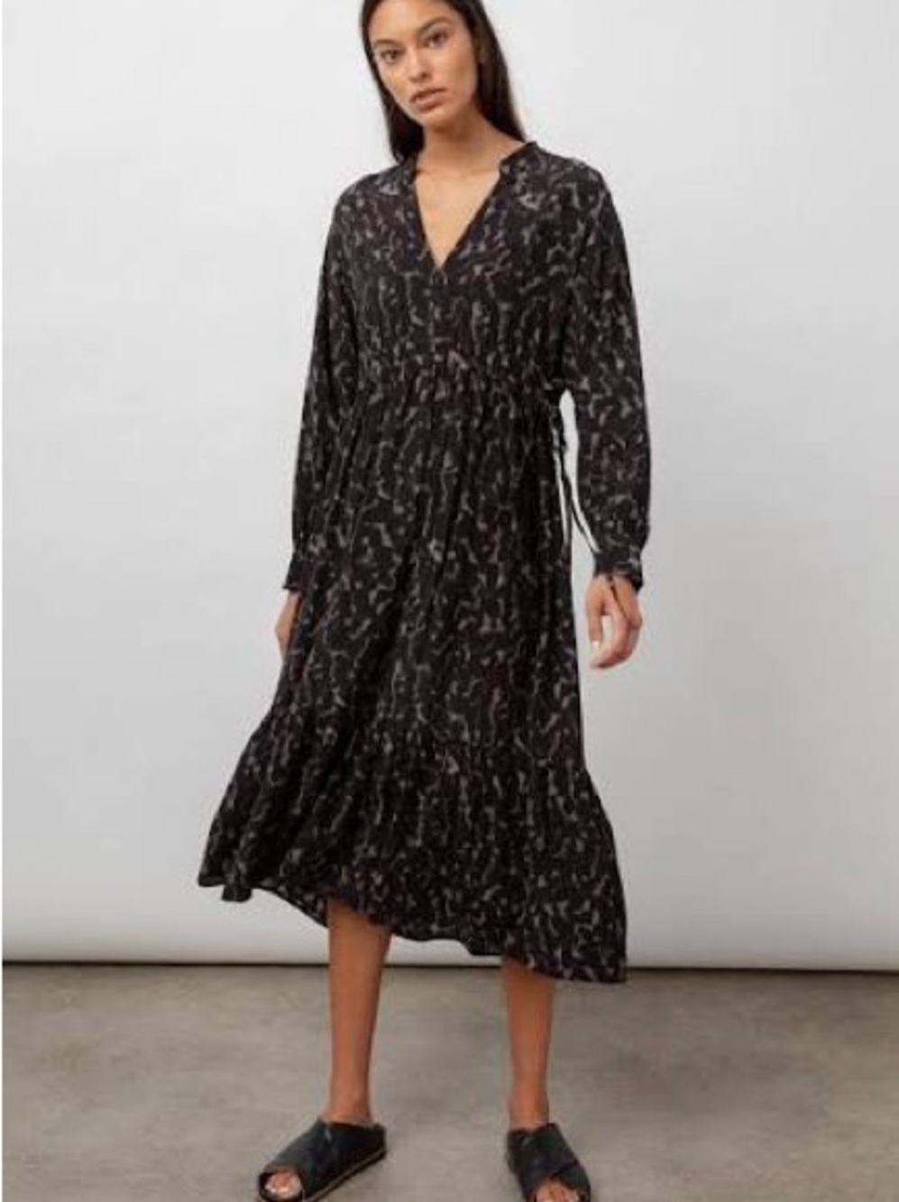 RAILS Maple Diffused Midi Dress - V-Neck Long Sleeve